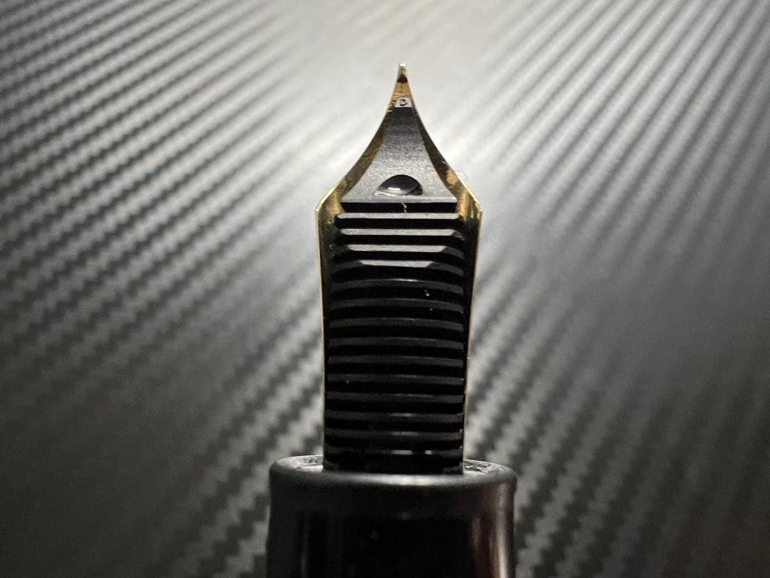 モンブラン マイスターシュテュック ル・グラン 146 万年筆 中白 EF 極細