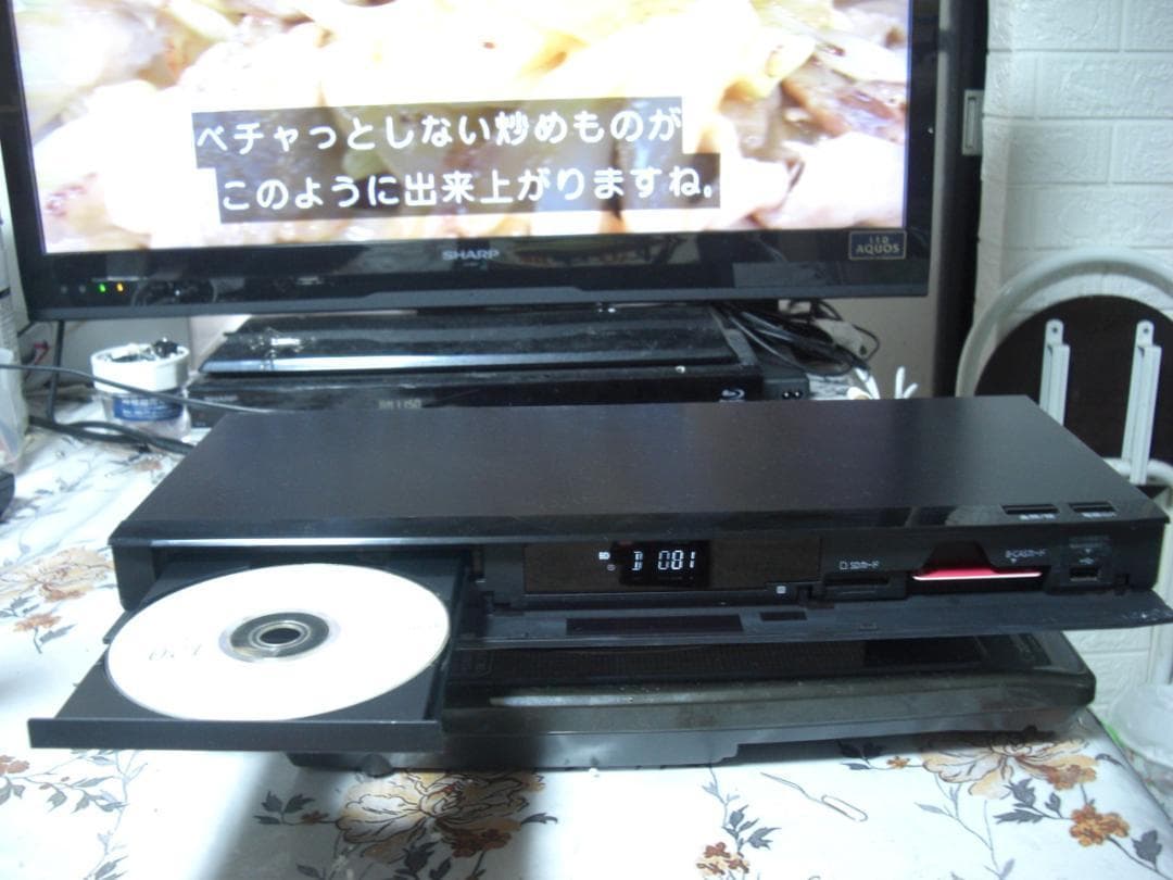 ★Panasonic ブルーレイレコーダー DMR-BRW520 2番組同時録画