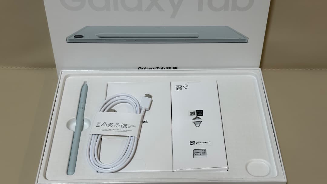 【短期使用・極上美品】Galaxy Tab S9 FE ミント 付属品完備