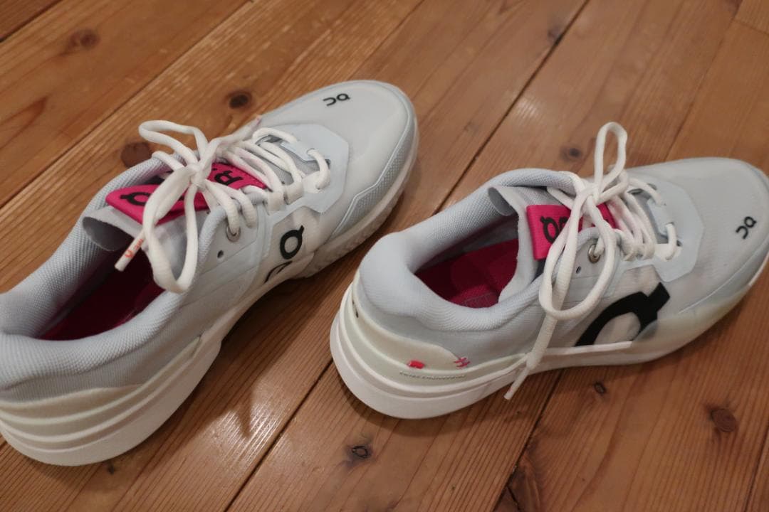 On THE ROGER Pro 2 テニスシューズ US8