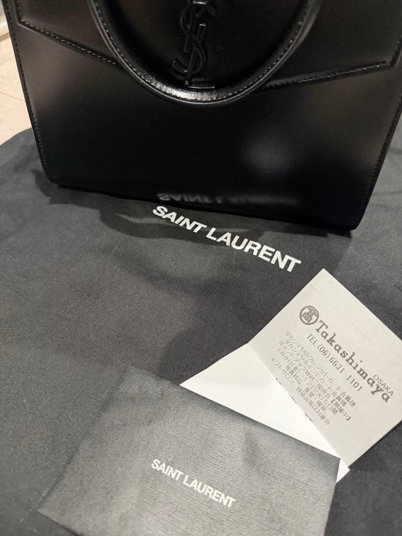 Chiko SAINT LAURENT ブラックレザーショルダーバッグ