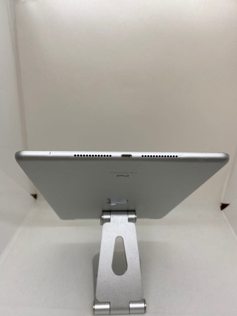 iPad Gen 第8世代 128GB SIMフリー 30568