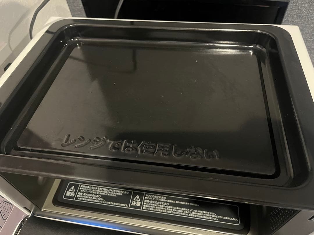 【2022年製・美品】アイリスオオヤマ　オーブンレンジ MO-F1808-CW