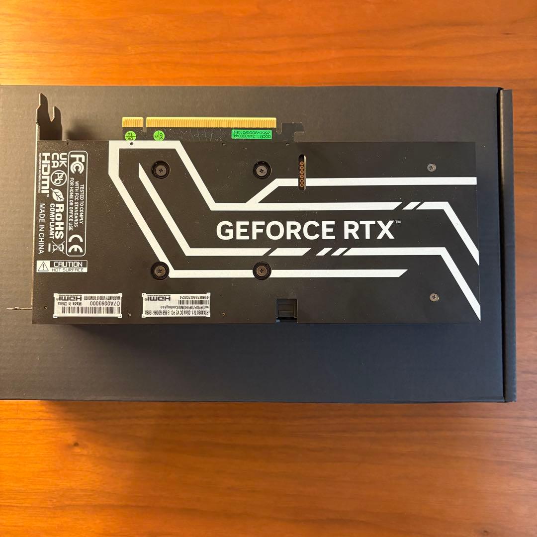 【極美品】GeForce RTX 4060 Ti 8GB玄人志向