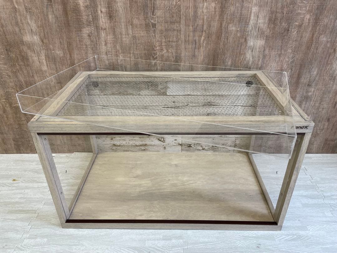 ＦandＫ爬虫類木製ケージ　特価品！　ハリネズミ仕様　800×450×450