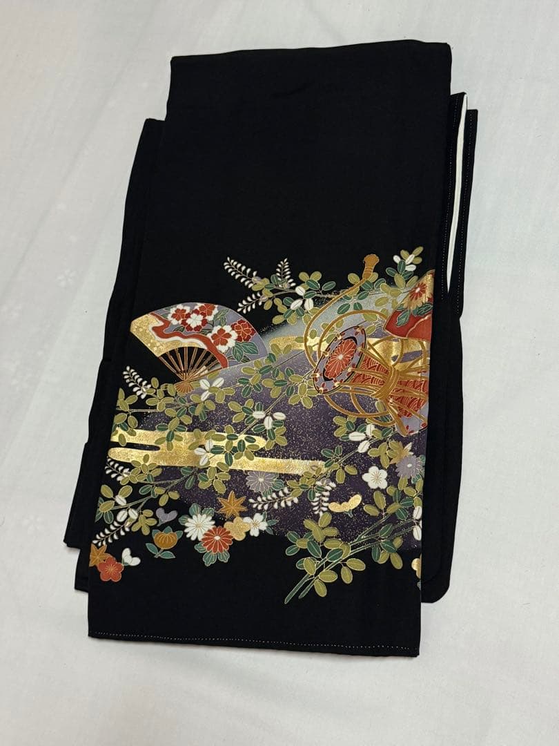 [ネピネピ] 黒留袖　正絹　比翼付き　紋入り　礼装　フォーマル　結婚式