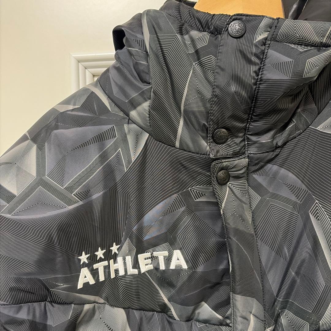 大人気Oサイズ　アスレタ　極暖　ベンチコート　幾何学模様