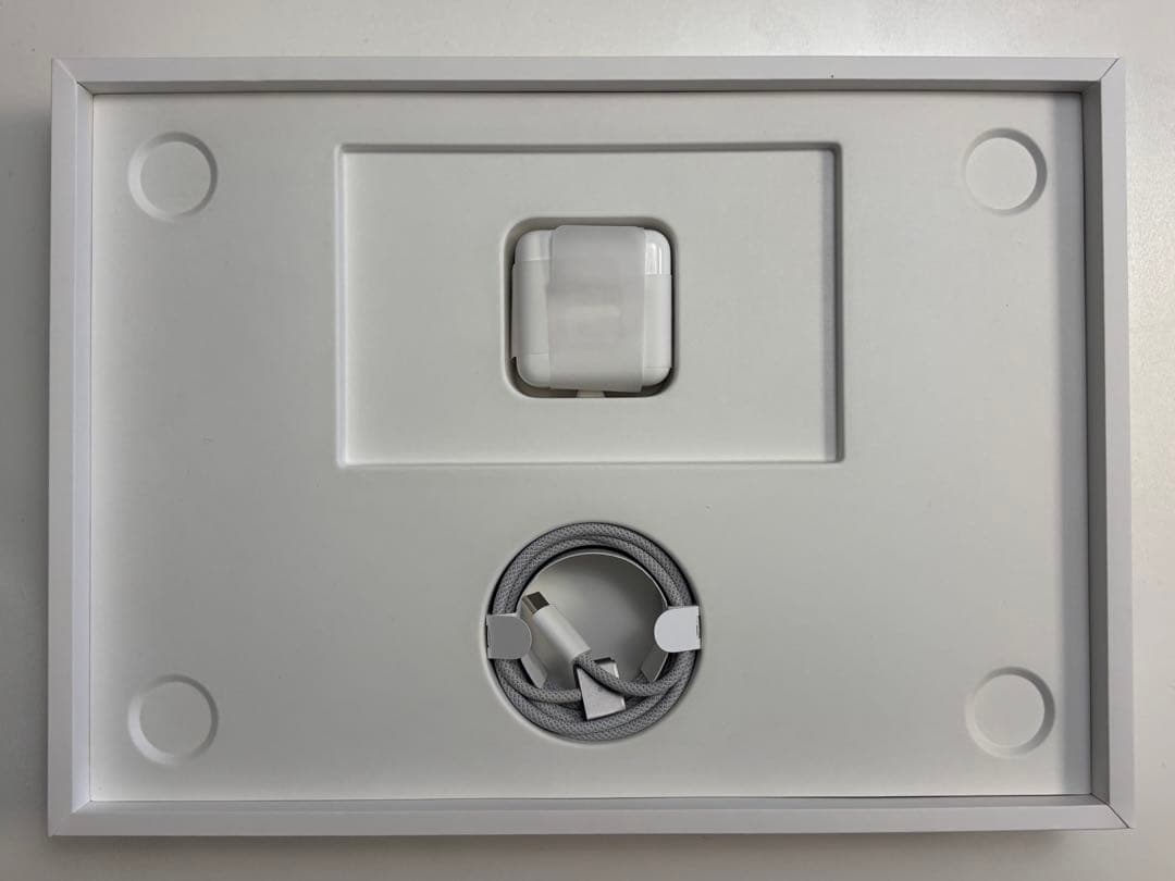 タイムセール　 MacBook Air スペースグレー 元箱付き