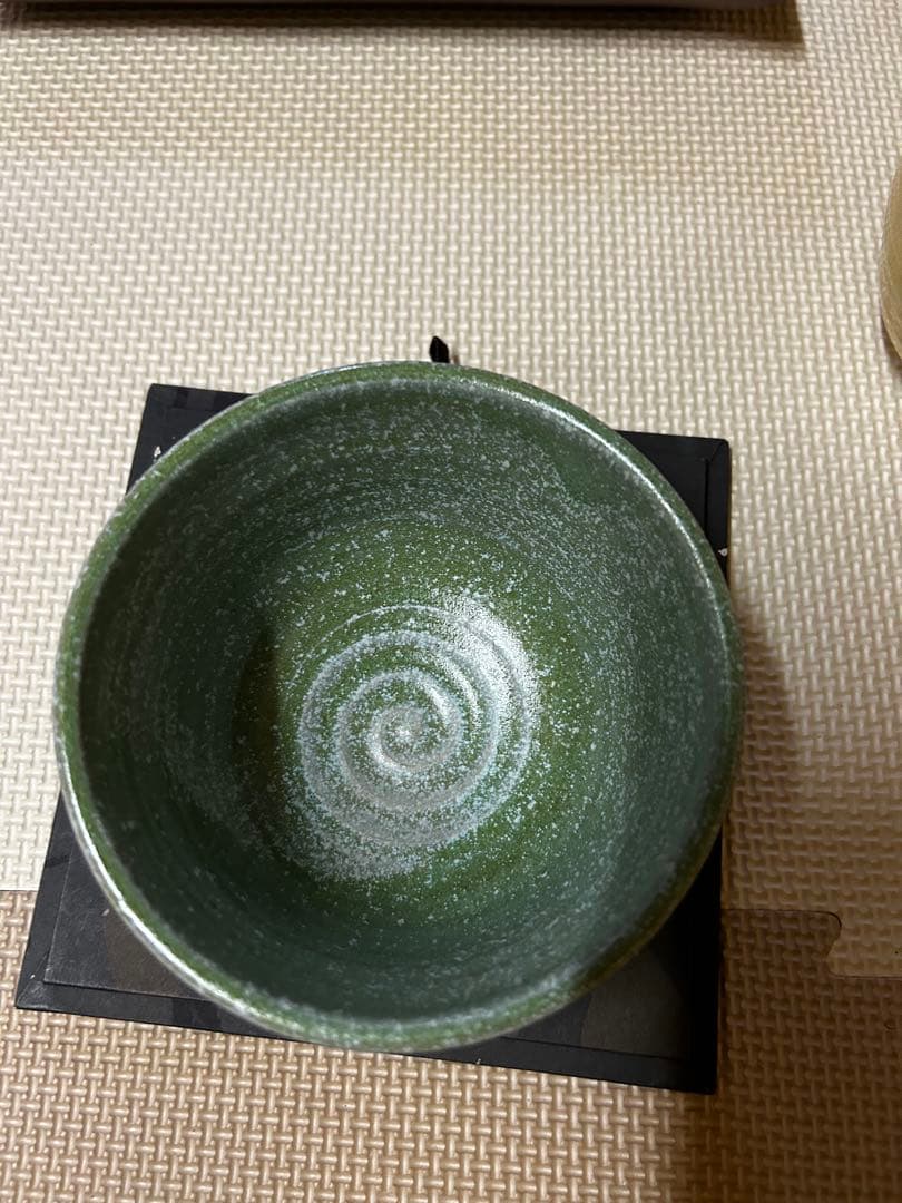 信楽焼　花木焼　大きめお茶碗4つと箱セット