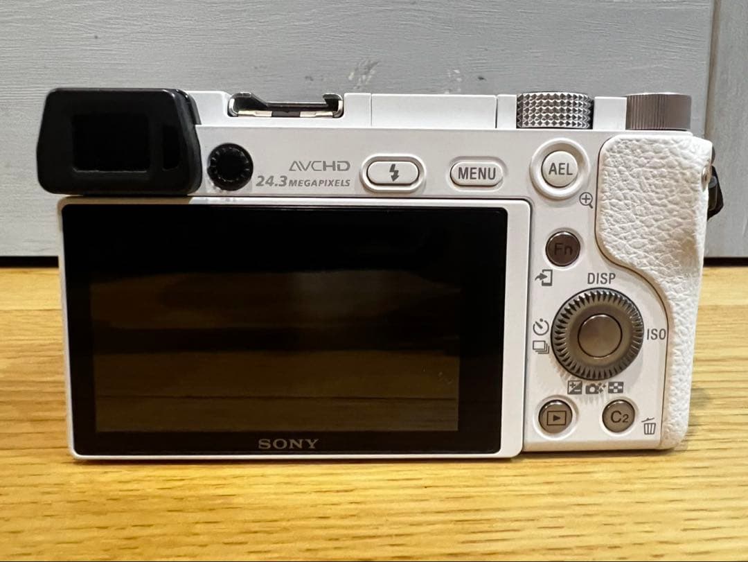 SONY α6000 ホワイト ILCE-6000 ダブルレンズセット