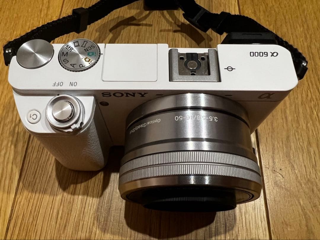 SONY α6000 ホワイト ILCE-6000 ダブルレンズセット