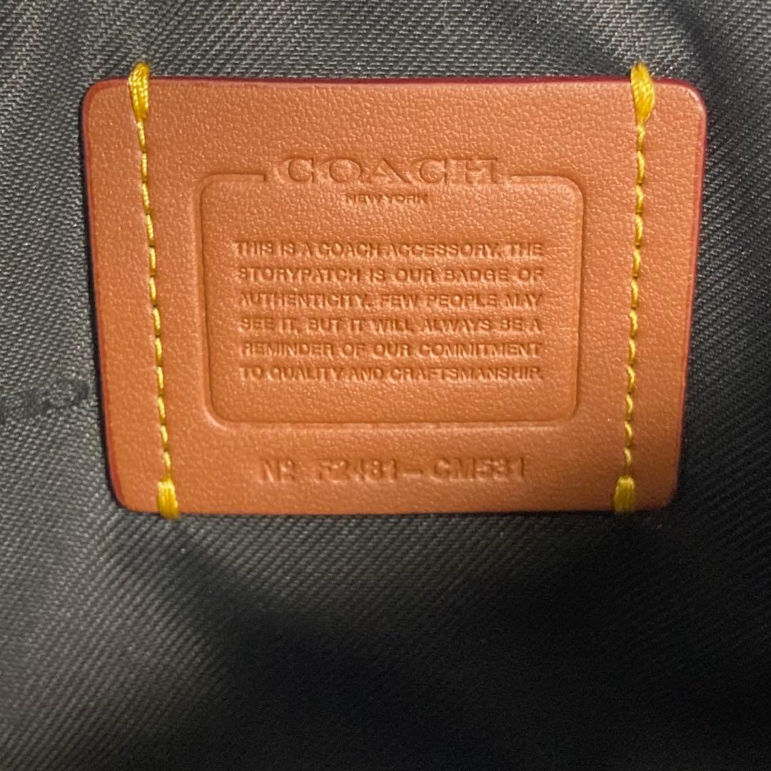 極美品　現行　コーチ　ショルダーバッグ　キラ クロスボディ・ピロー キルティング