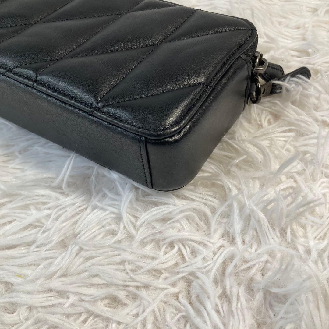 極美品　現行　コーチ　ショルダーバッグ　キラ クロスボディ・ピロー キルティング