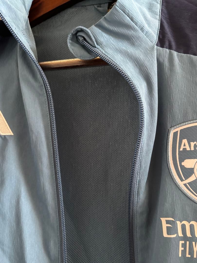 アーセナル Adidas ウィンドブレーカー