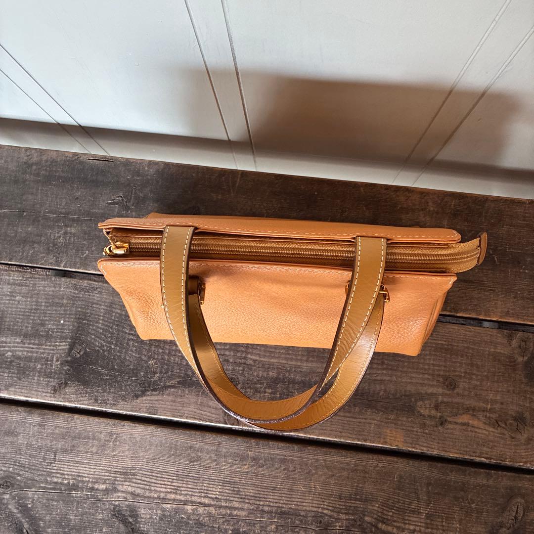 バーバリー レザー ノバチェック ベージュ ハンドバッグ キャメル　ゴールド