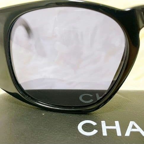 【美品】ケース付き ココマーク CHANEL サングラス 黒 ブラック シャネル