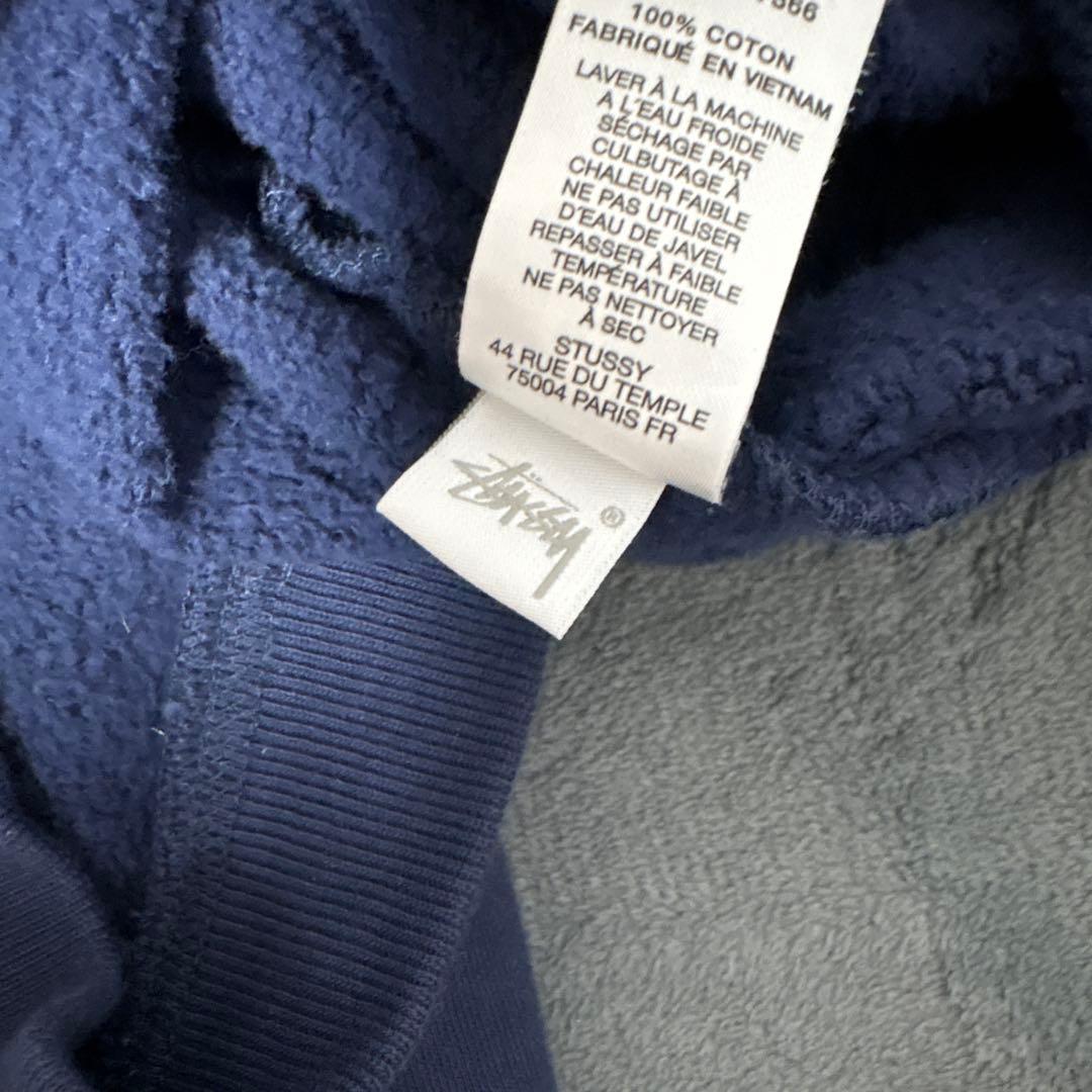 STUSSY ネイビー　スウェット