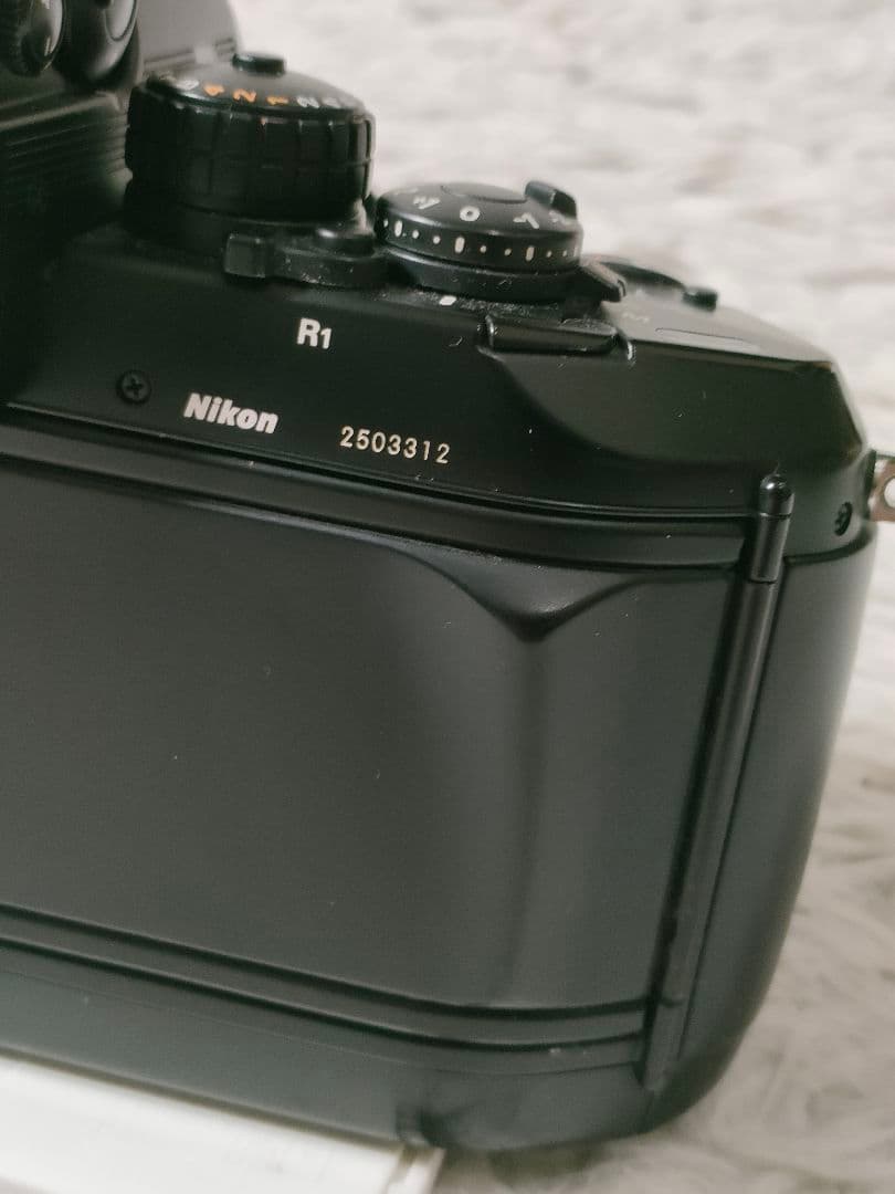 hiro　Nikon F4 一眼レフカメラ Tamron SPレンズ付き