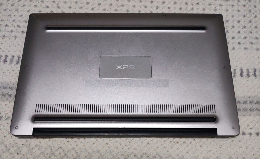 Windowsノート本体 DELL XPS13 9343