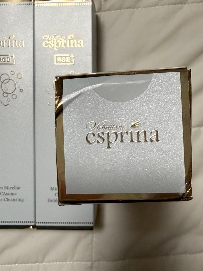 【新品】ヴィブリアン　エスプリーナ濃密炭酸泡クレンジング　洗顔料　4本セット