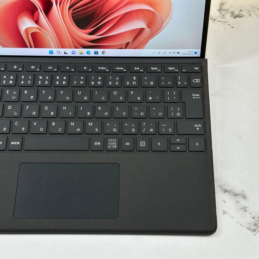 【美品】　Surface Pro8 i5/8/SSD256 Office