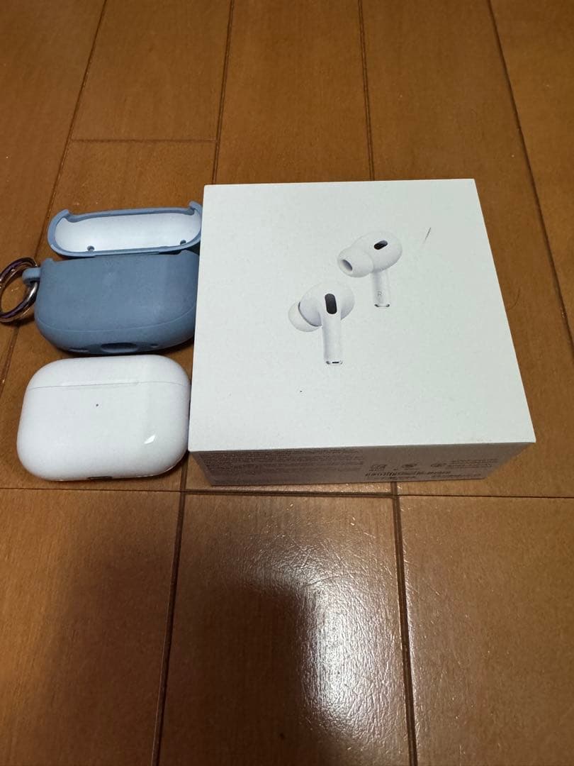ト*ク様 AirPods Pro2 本体 充電ケース付き