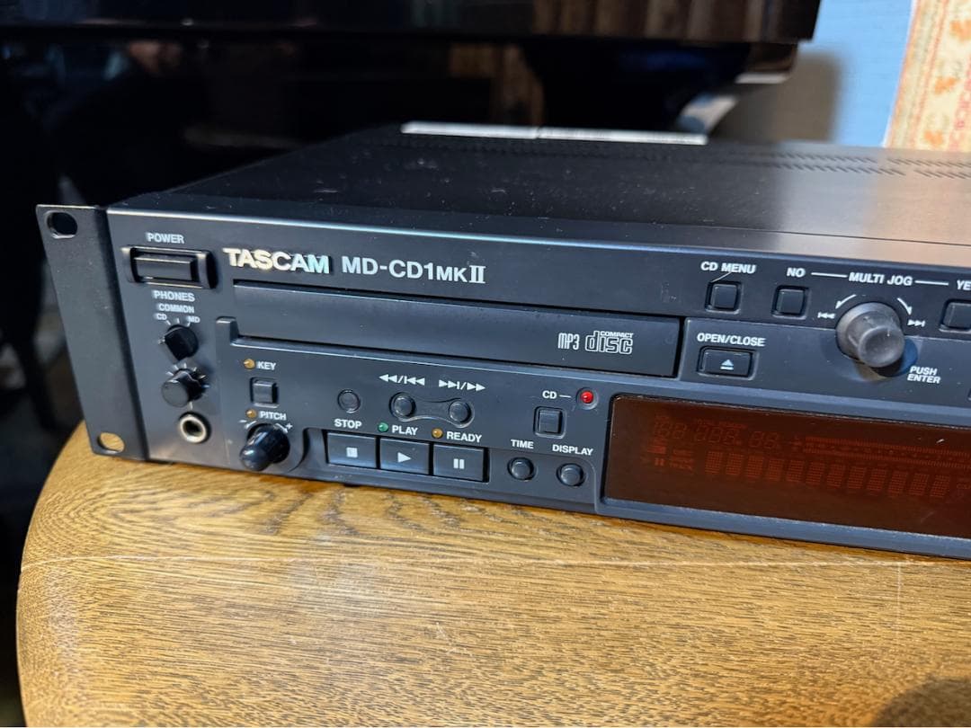 TASCAM MD-CD1MK2 タスカムコンビネーションデッキUSED