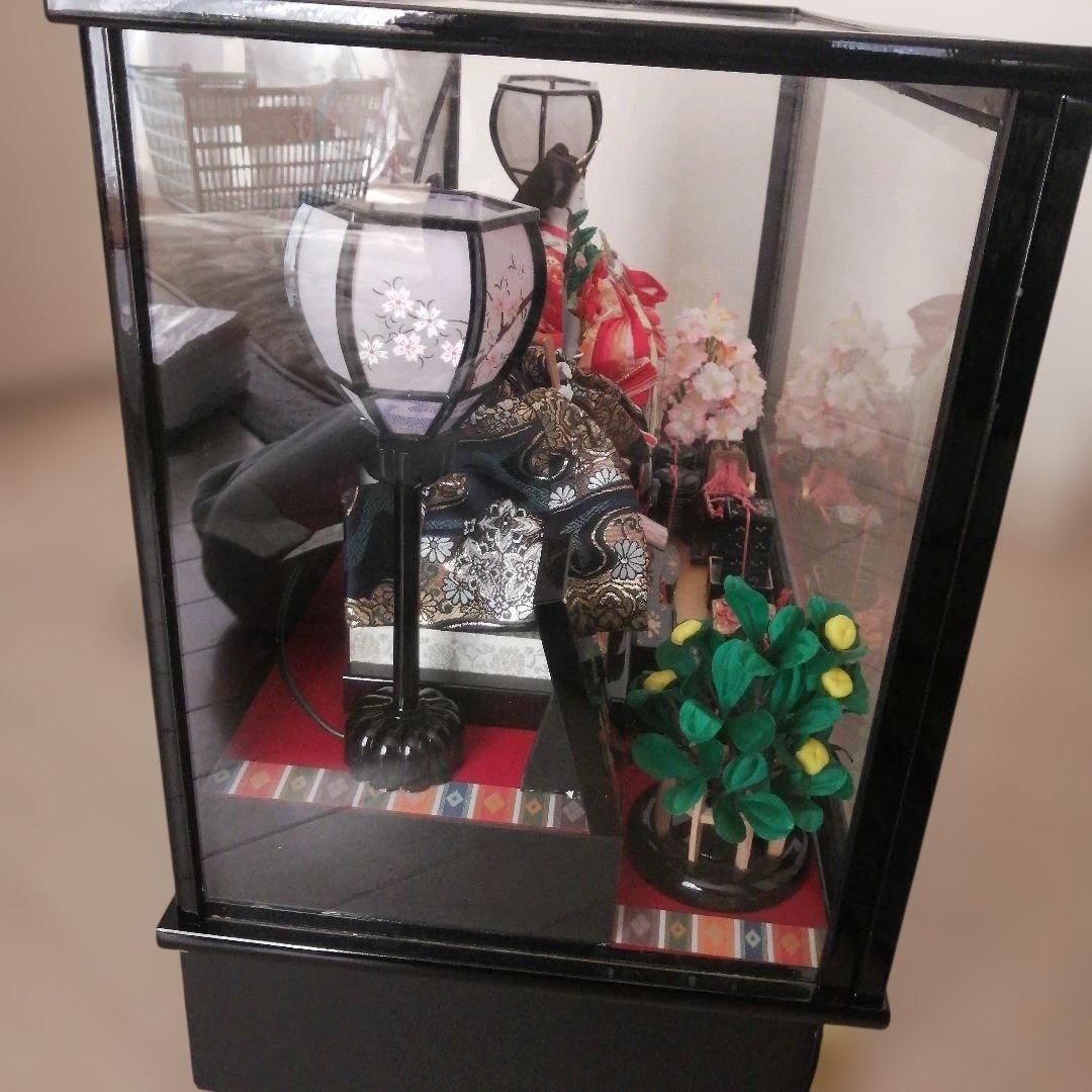 雛人形　桜模様　ケース入り　横67 縦30 高さ48　置場所選びません！　美品