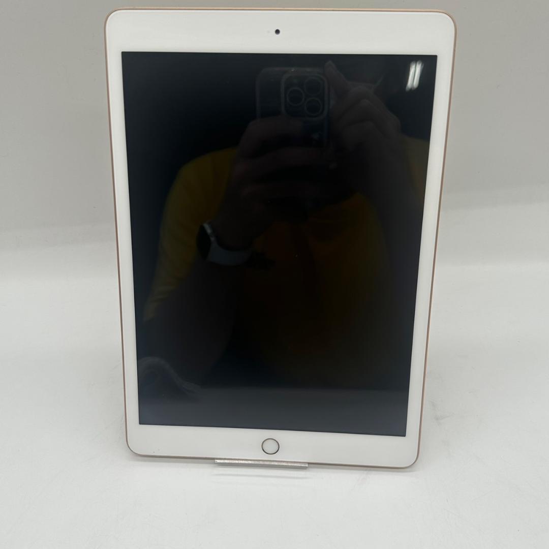 良品 iPad 第6世代 32GB Wi-Fi＋Cellularモデル