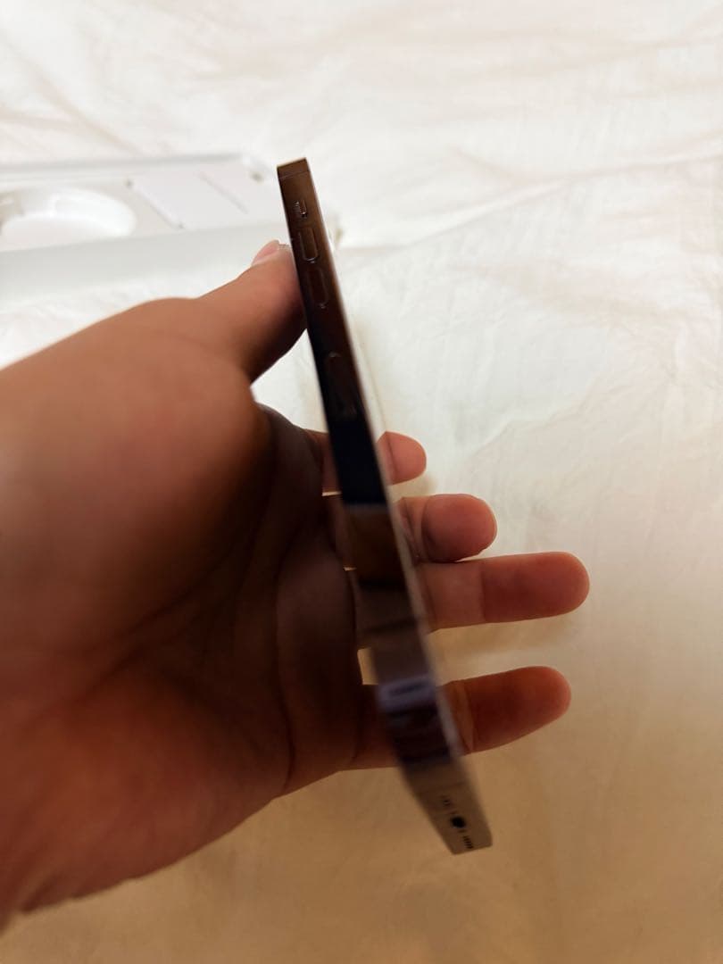 iPhone 14 Pro ディープパープル 本体　256GB バッテリー80%