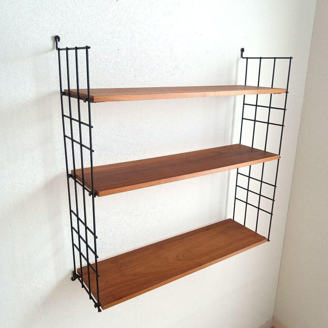 チーク材の3段シェルフ スウェーデン 北欧ヴィンテージ
