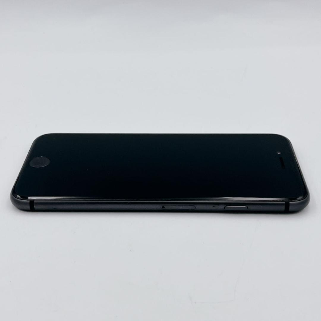【美品】 iPhone8 64GB SIMフリーMQ782J/Aバッテリー85%