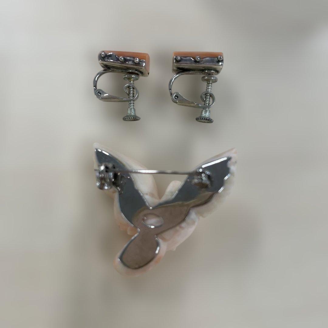 未使用　珊瑚　サンゴ　鳩の形状ブローチ ピンク珊瑚　イヤリング　淡いピンク