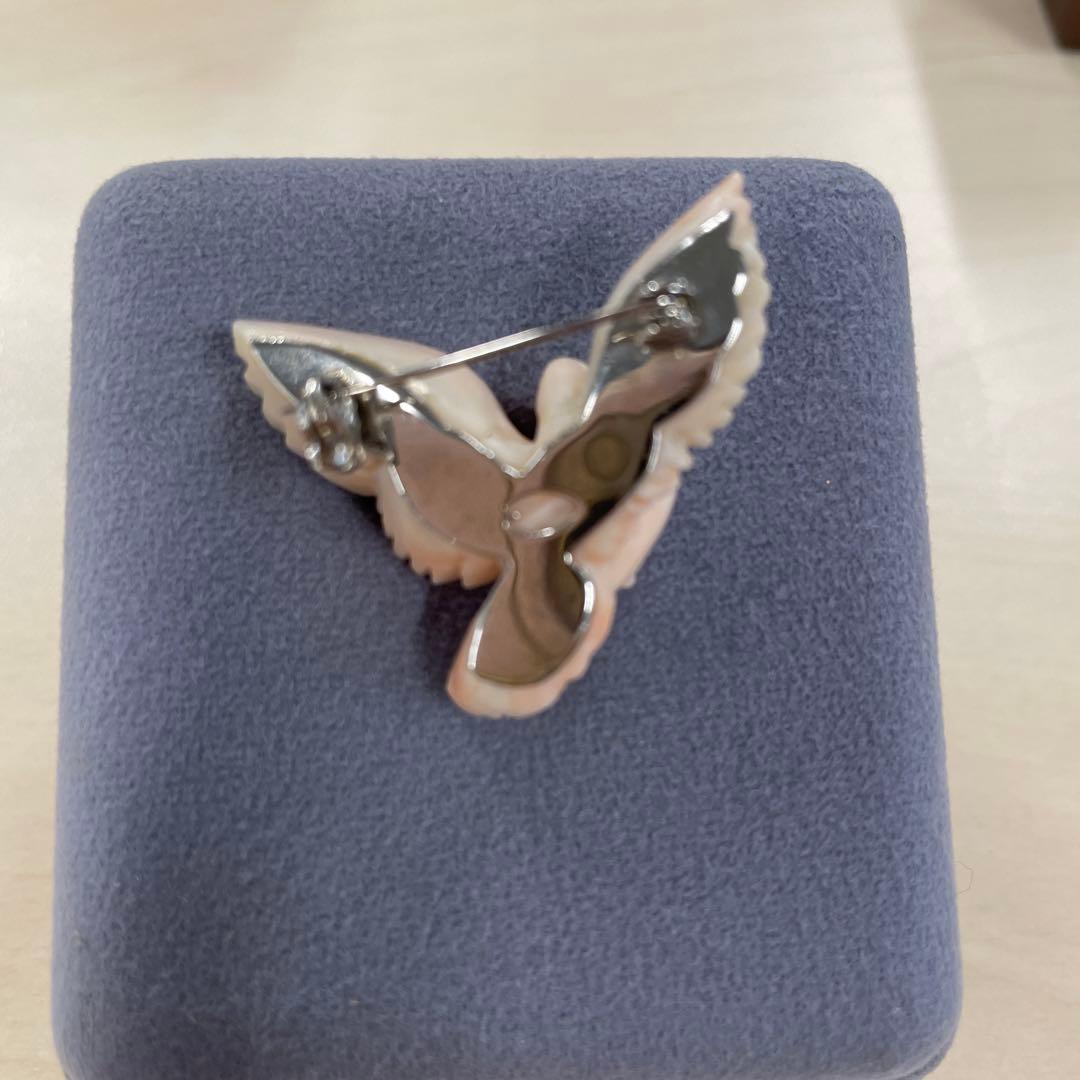 未使用　珊瑚　サンゴ　鳩の形状ブローチ ピンク珊瑚　イヤリング　淡いピンク