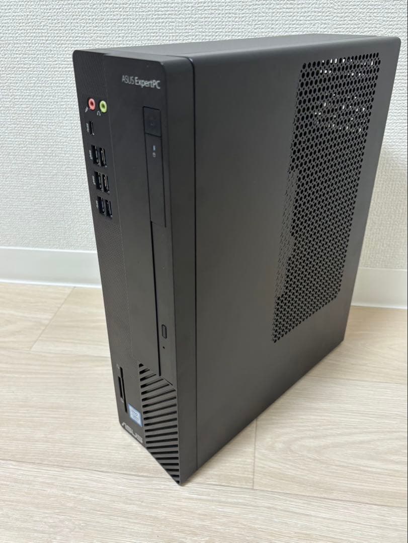 ASUS Core i7デスクトップパソコン　D6414SFF-I79700T