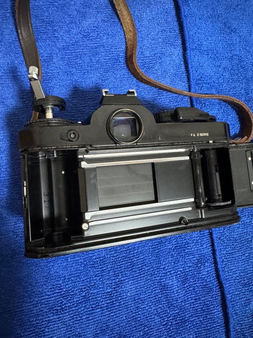 ニコン Nikon FE ボディ