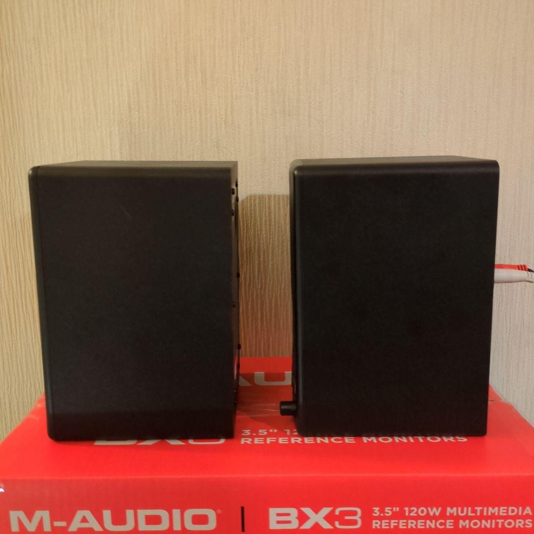 M-AUDIO BX3 120W モニタースピーカー
