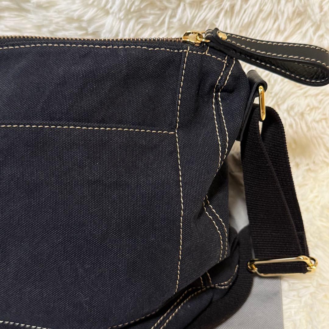 ヴィヴィアンウエストウッド ショルダーバッグ オーブ金具 保存袋 タグ付