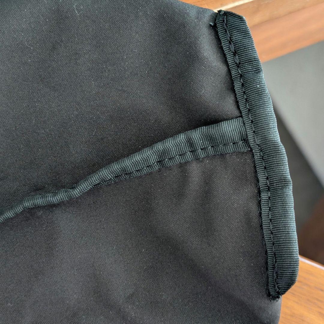 LIVERAL リヴェラル 完全防水 大型　 ショルダーバッグ ユニセックス