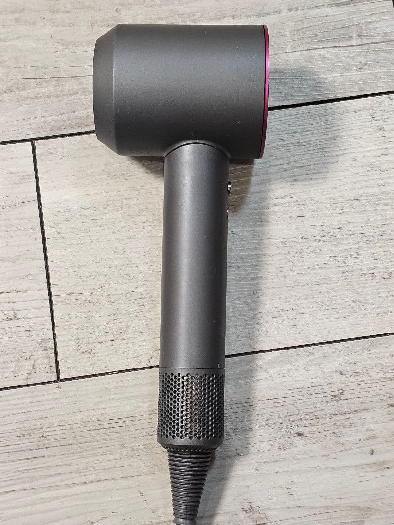 圧倒的最安　保証付き！　ダイソン　メンテナンス済み　dyson hd08