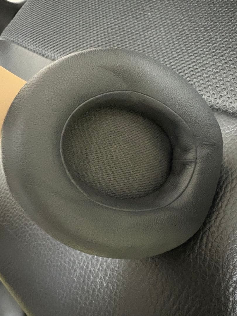 Beats Studio3 Wirelessシャドーグレー