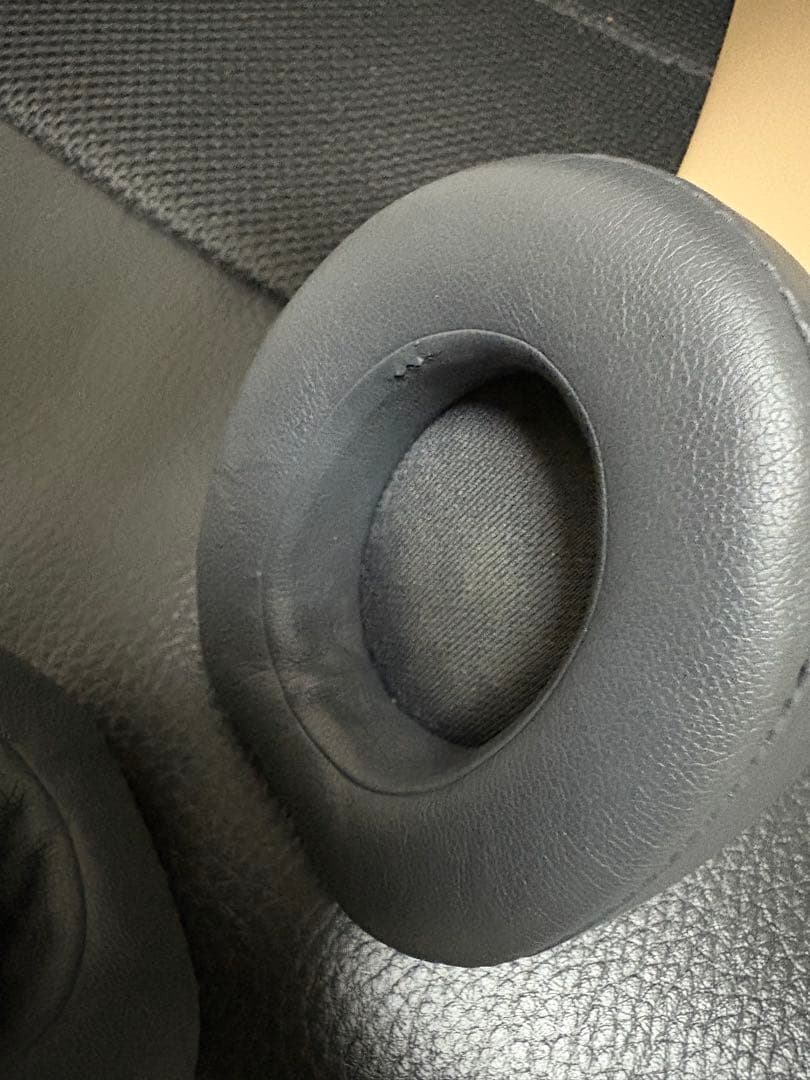 Beats Studio3 Wirelessシャドーグレー