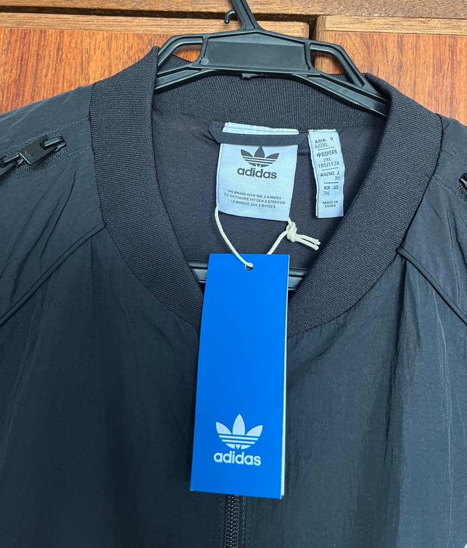 【新品タグ付き】adidas Adilenium シーズン3SSTトラックトップ