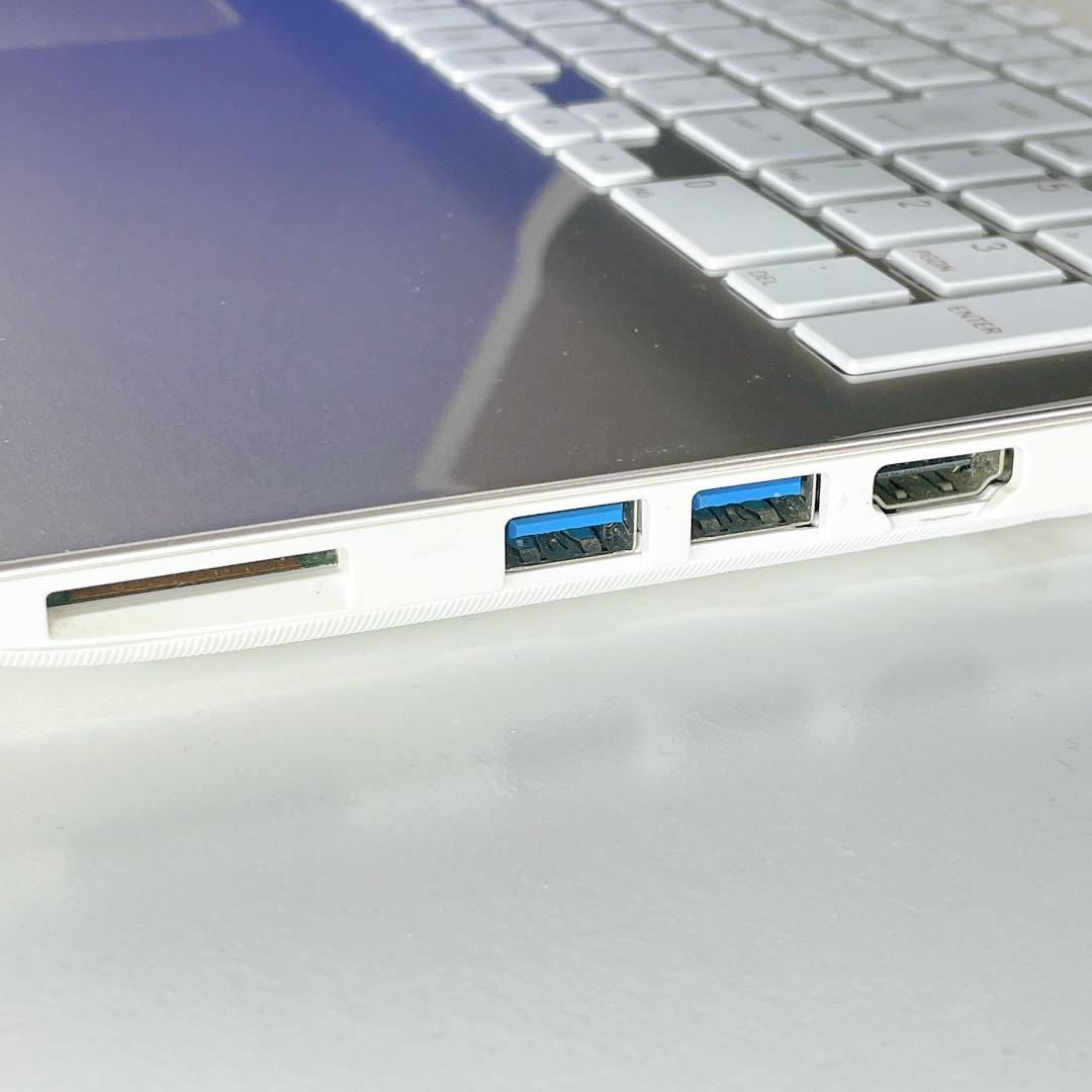 Corei7✨快速SSD✨Windows11✨ゴールド✨東芝ノートPCカメラ薄型