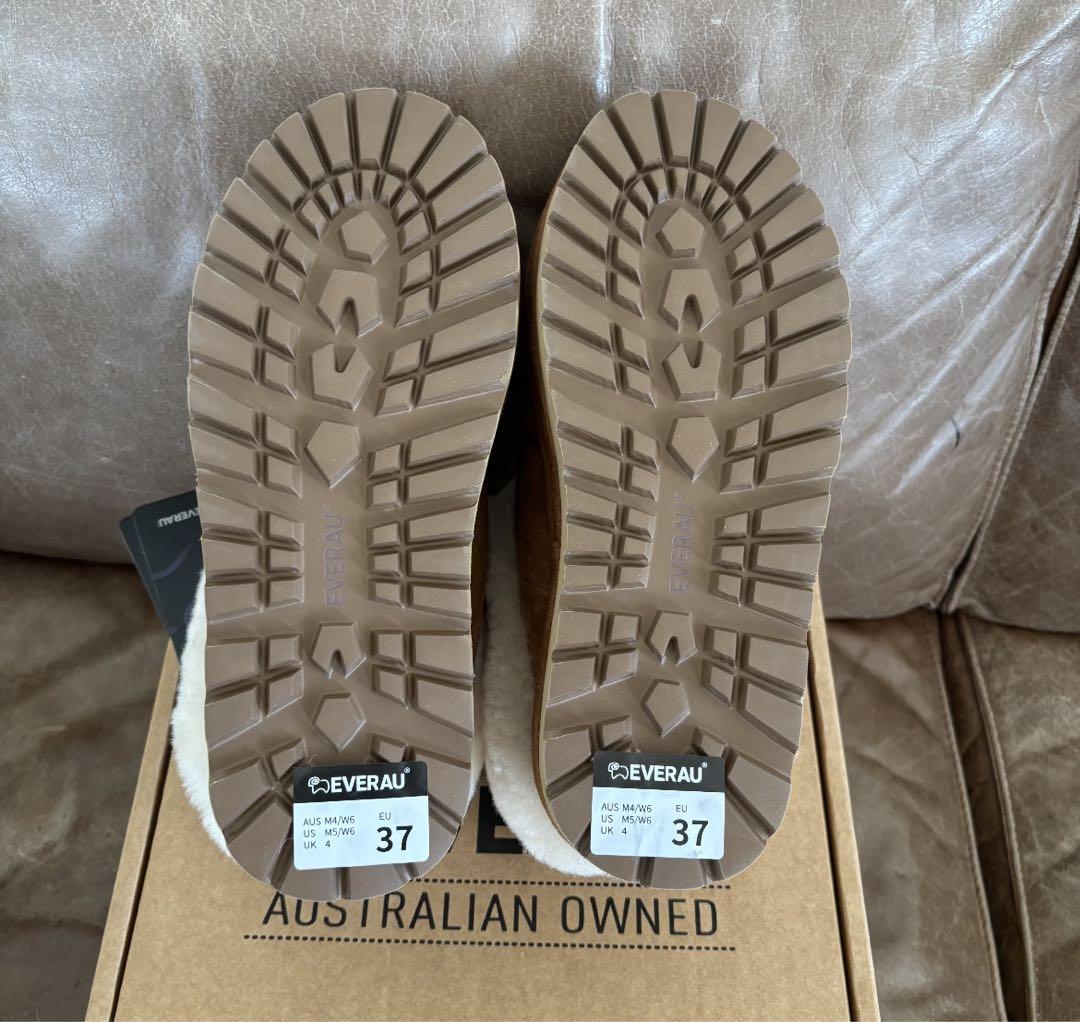 UGG エクスプレス　ムートンブーツ　EU37 22〜22.5cm向け