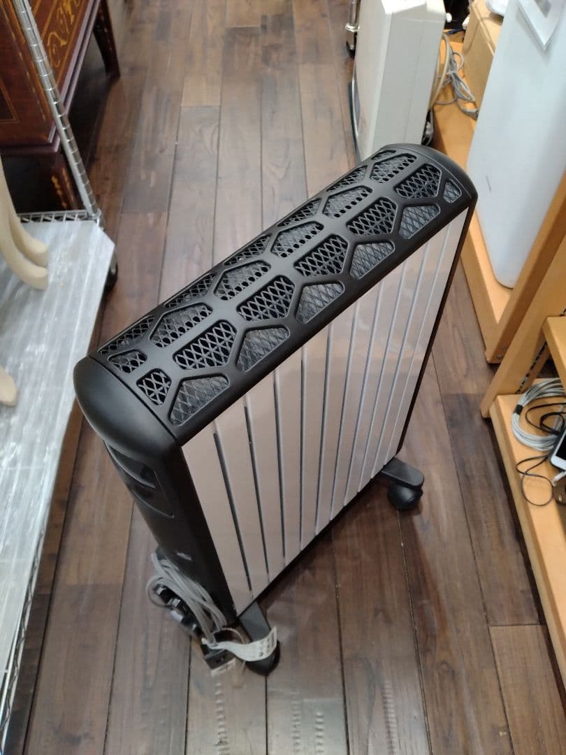 値下げ‼️デロンギ　マルチダイナミックヒーター　24時間デジタルタイマー