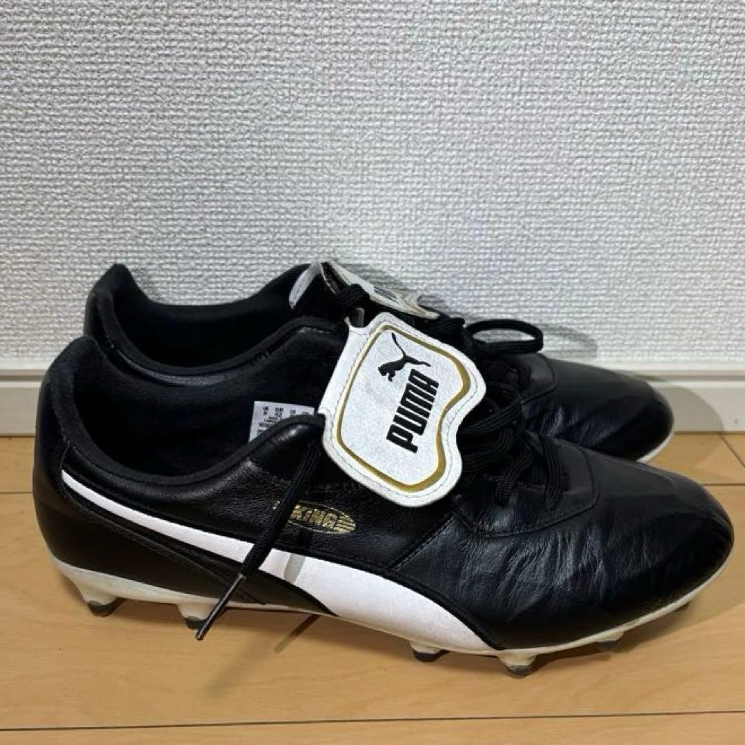 プーマキング　PUMA KING ブラック/ホワイト サッカースパイク27㎝