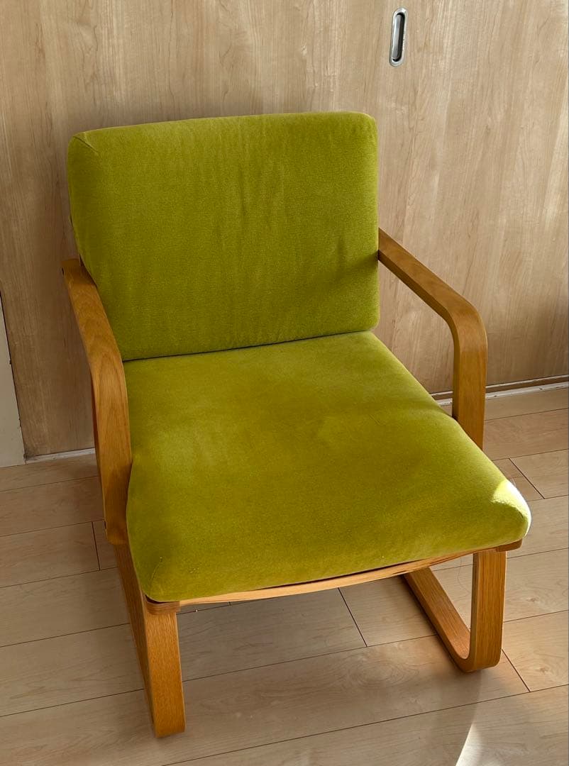 無印　リビングでもダイニングでもつかえるソファチェア