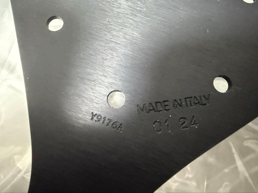 ポルシェ911/991 GT3 CUP ステアリング/黄ステッチ/スエード