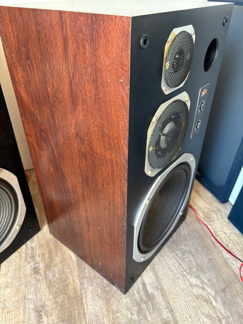 X-V スピーカー１つ　必ず２点ご購入下さい。 CORAL スピーカー